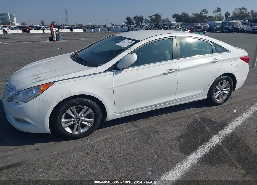 2013 HYUNDAI SONATA GLS VIN: 5NPEB4AC5DH620321