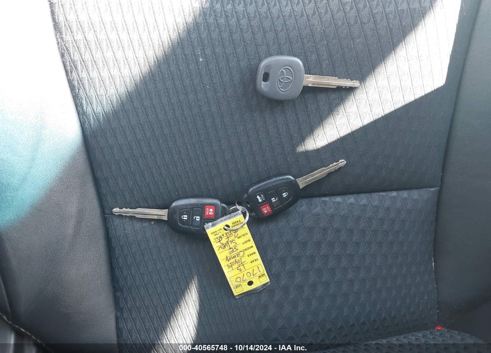 2013 TOYOTA CAMRY SE VIN: 4T1BF1FK8DU212127