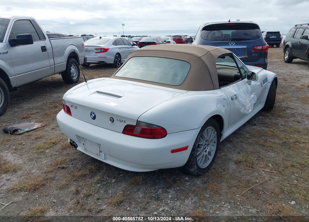 2000 BMW Z3 2.8 VIN: 4USCH3348YLF42640