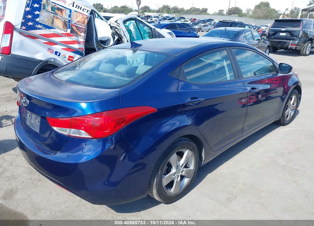 2013 HYUNDAI ELANTRA GLS VIN: KMHDH4AE2DU733284