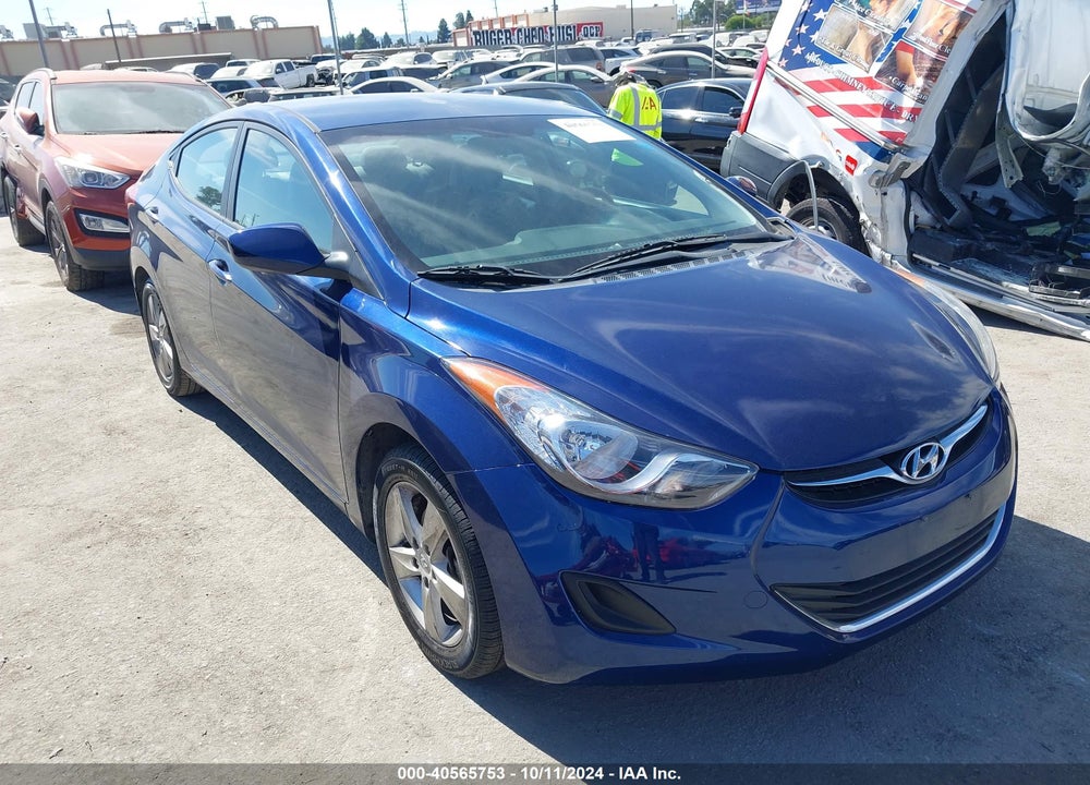2013 HYUNDAI ELANTRA GLS VIN: KMHDH4AE2DU733284