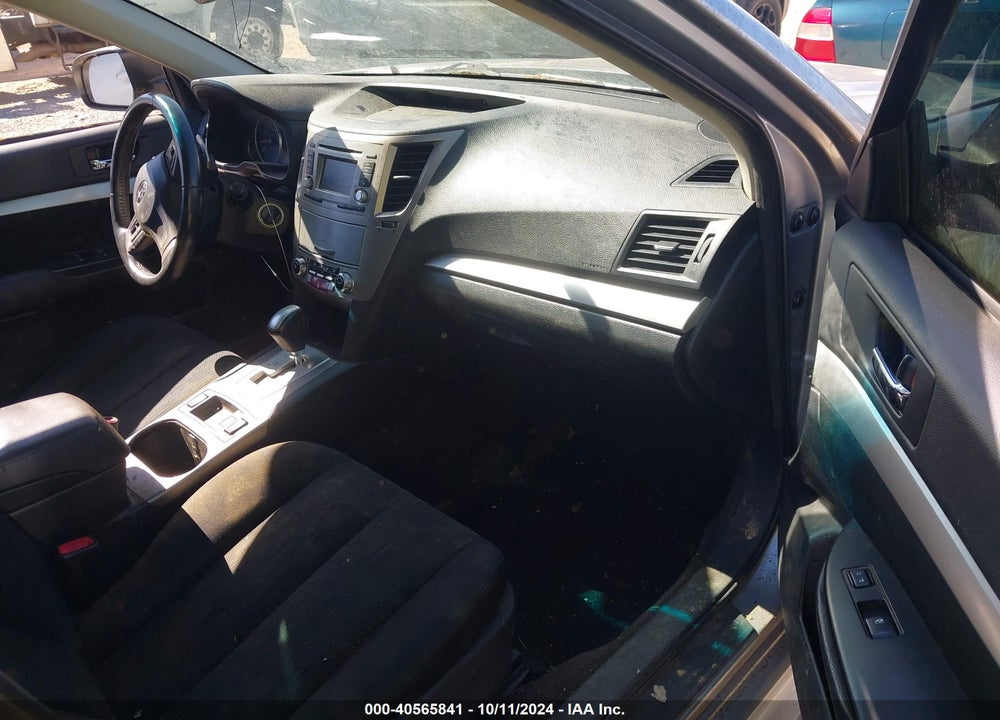 2014 SUBARU LEGACY 2.5I PREMIUM VIN: 4S3BMBD62E3014706
