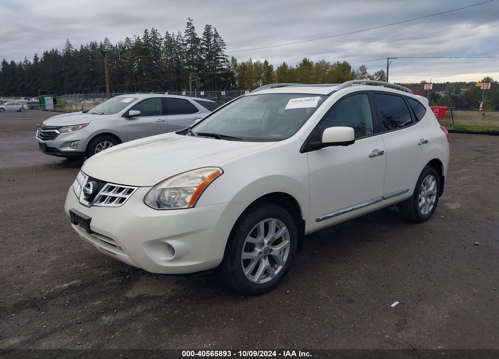 2013 NISSAN ROGUE SV W/SL PKG VIN: JN8AS5MV6DW626791