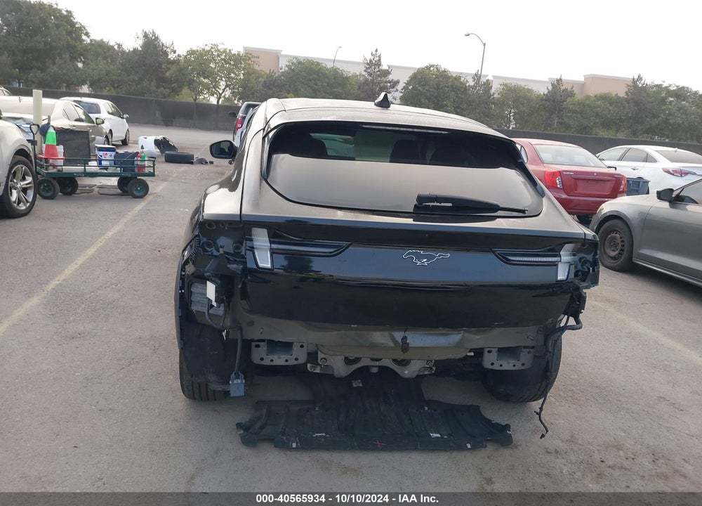 2022 FORD MUSTANG MACH-E SELECT VIN: 3FMTK1RM0NMA44499