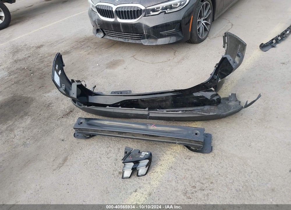 2022 FORD MUSTANG MACH-E SELECT VIN: 3FMTK1RM0NMA44499