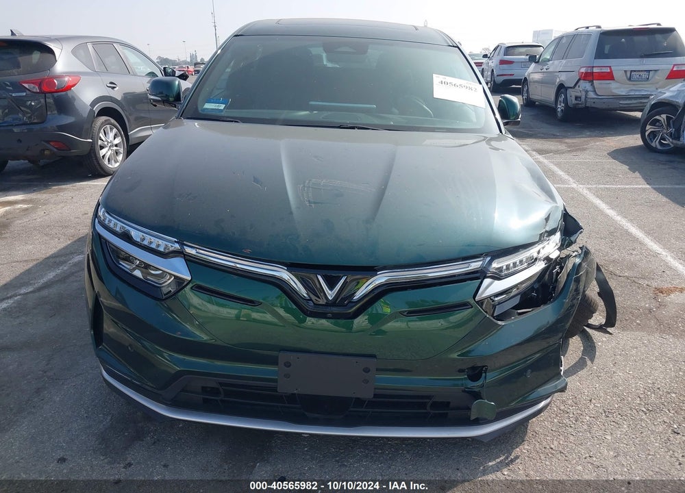 2023 VINFAST VF 8 PLUS VIN: RLLV1AFAXPH001800