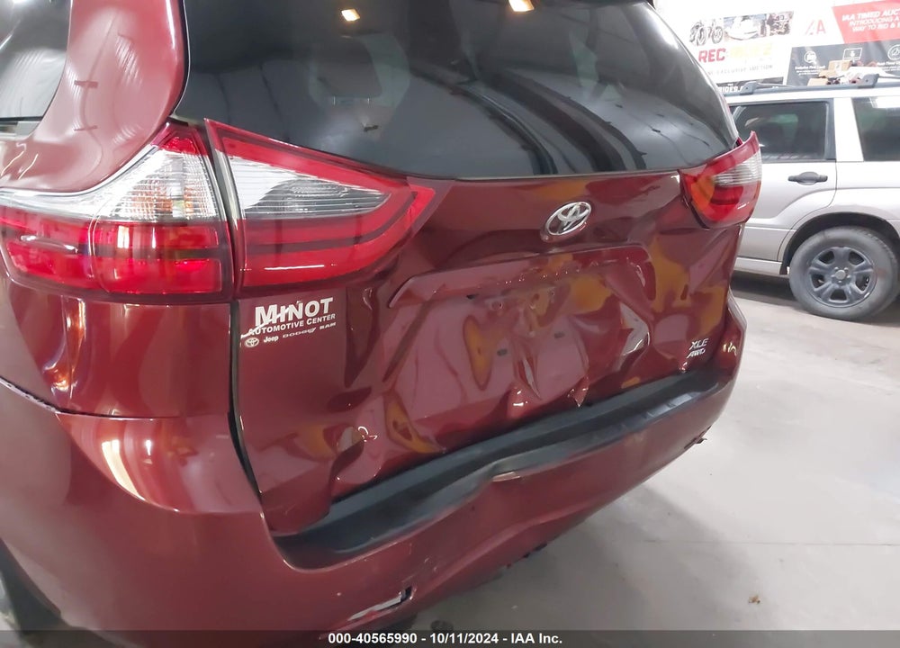 2020 TOYOTA SIENNA XLE PREMIUM VIN: 5TDDZ3DC1LS245369