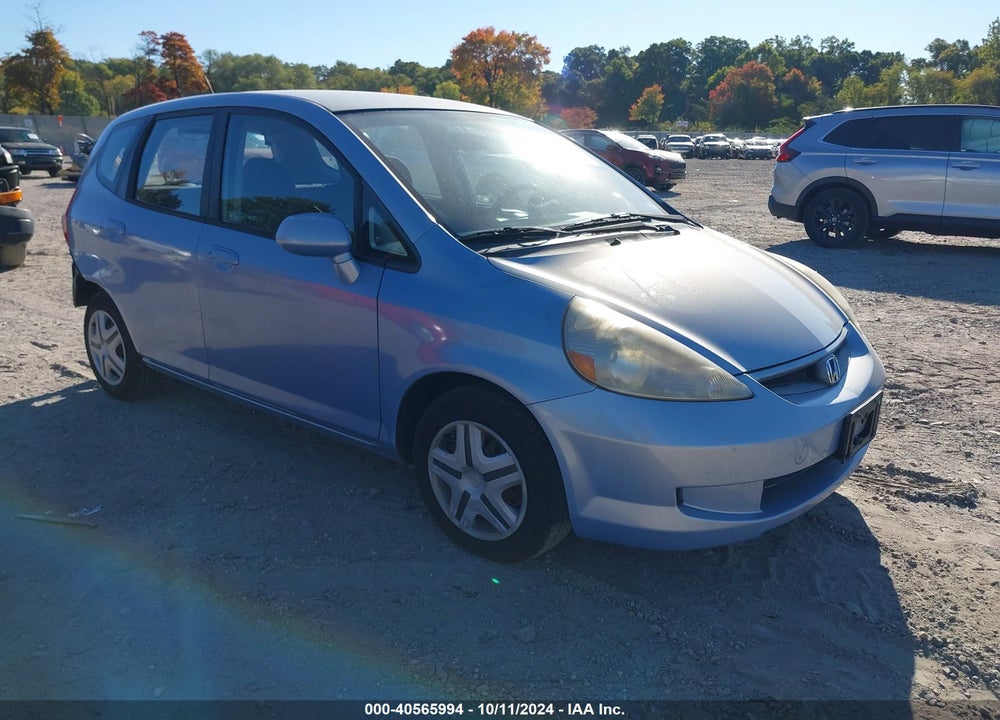 2008 HONDA FIT VIN: JHMGD384X8S066016