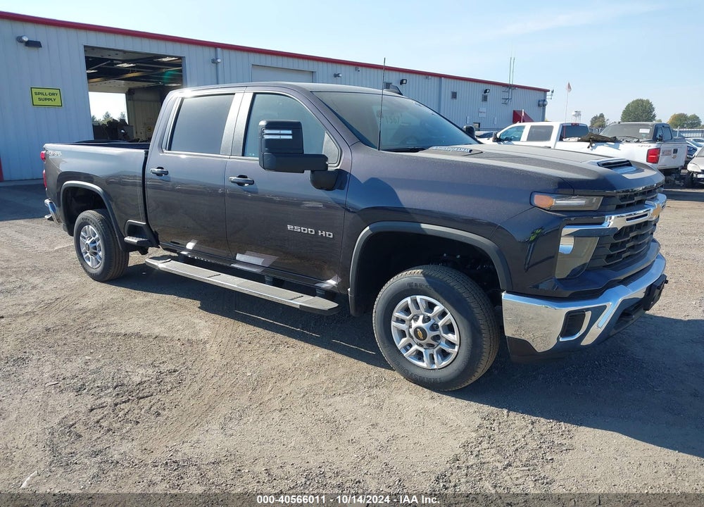 2024 CHEVROLET SILVERADO 2500HD 4WD STANDARD BED LT VIN: 2GC4YNEY4R1229921