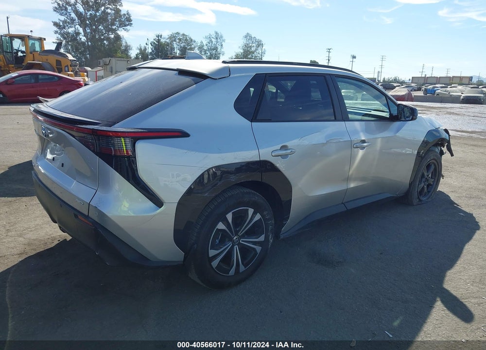 2024 TOYOTA BZ4X XLE VIN: JTMABACA7RA079957