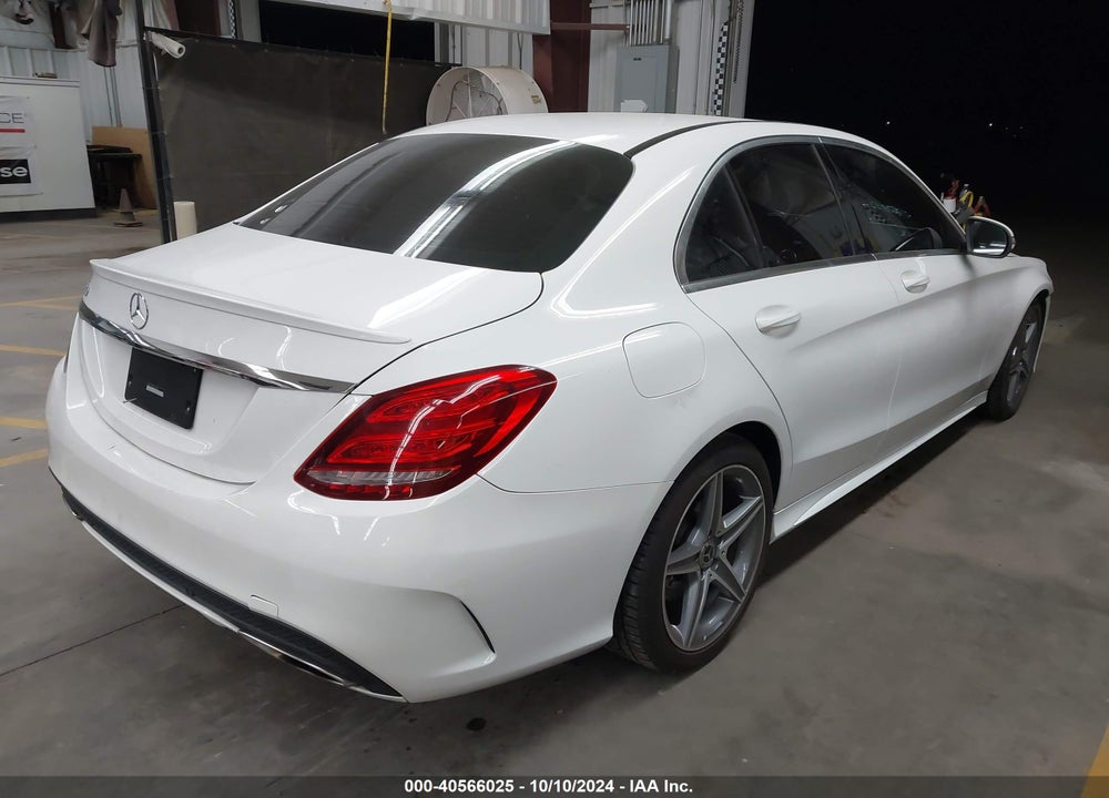 2018 MERCEDES-BENZ C 300 VIN: 55SWF4JB4JU249676