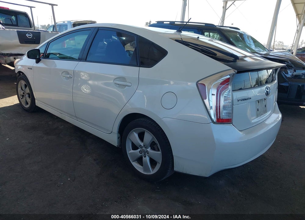 2012 TOYOTA PRIUS TWO VIN: JTDKN3DU6C5495658