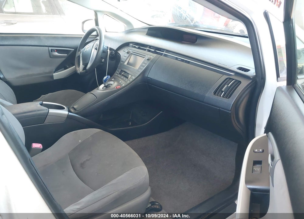 2012 TOYOTA PRIUS TWO VIN: JTDKN3DU6C5495658