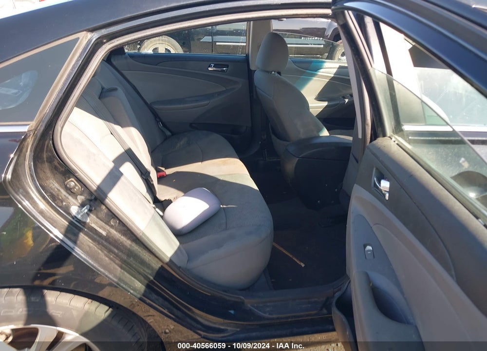 2013 HYUNDAI SONATA VIN: 5NPEB4AC9DH800546
