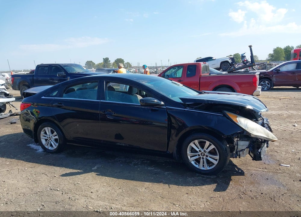 2013 HYUNDAI SONATA VIN: 5NPEB4AC9DH800546