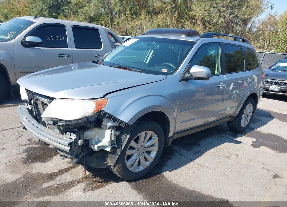2013 SUBARU FORESTER 2.5X PREMIUM VIN: JF2SHADC7DG413446