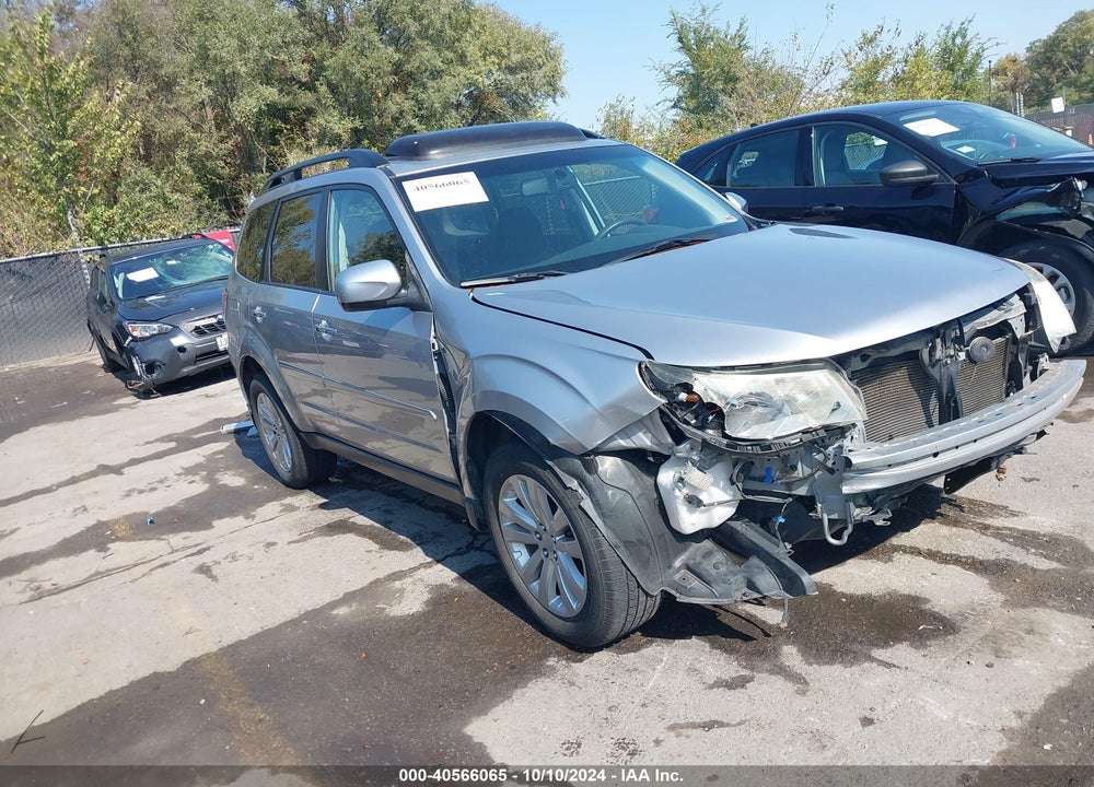 2013 SUBARU FORESTER 2.5X PREMIUM VIN: JF2SHADC7DG413446