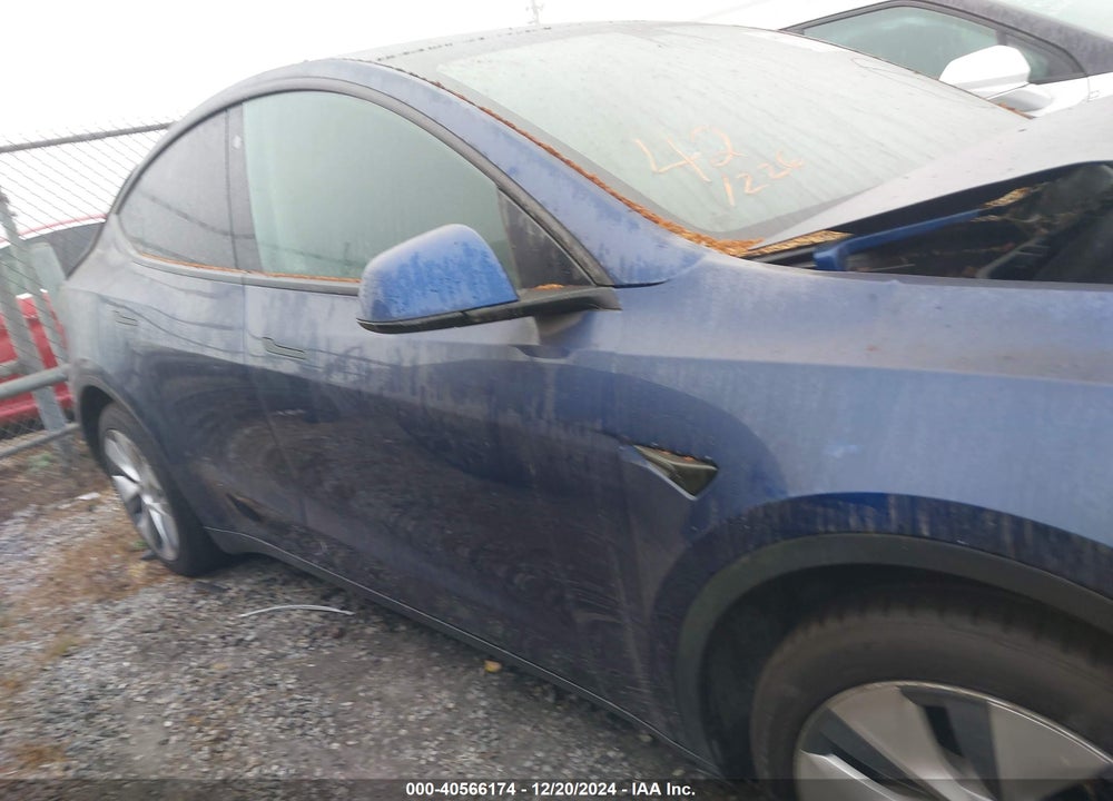 2021 TESLA MODEL Y LONG RANGE DUAL MOTOR ALL-WHEEL DRIVE VIN: 5YJYGDEE9MF279045