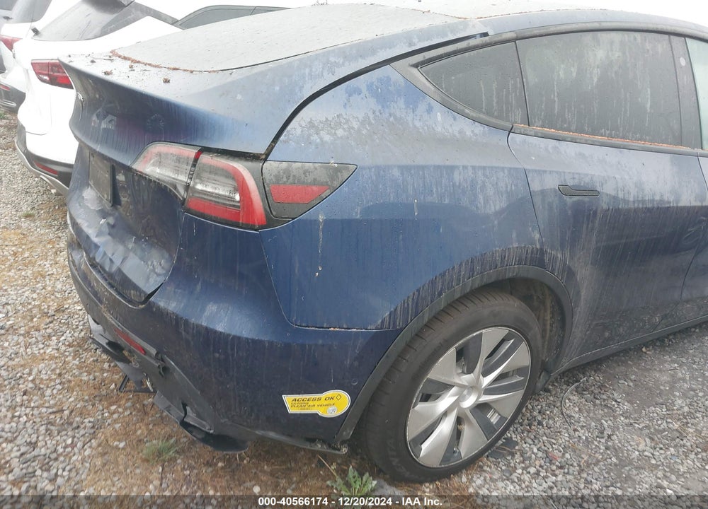 2021 TESLA MODEL Y LONG RANGE DUAL MOTOR ALL-WHEEL DRIVE VIN: 5YJYGDEE9MF279045
