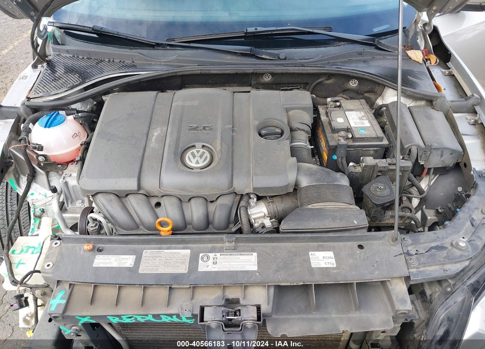 2012 VOLKSWAGEN PASSAT 2.5L SE VIN: 1VWBP7A36CC043926