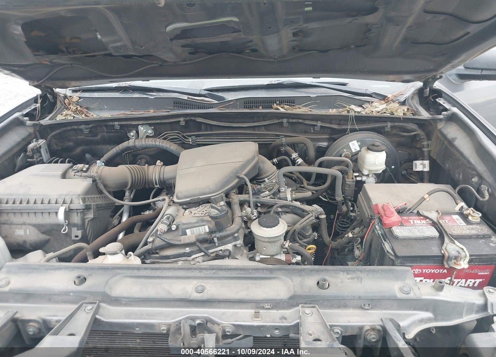 2019 TOYOTA TACOMA SR5 VIN: 5TFAX5GN1KX141992