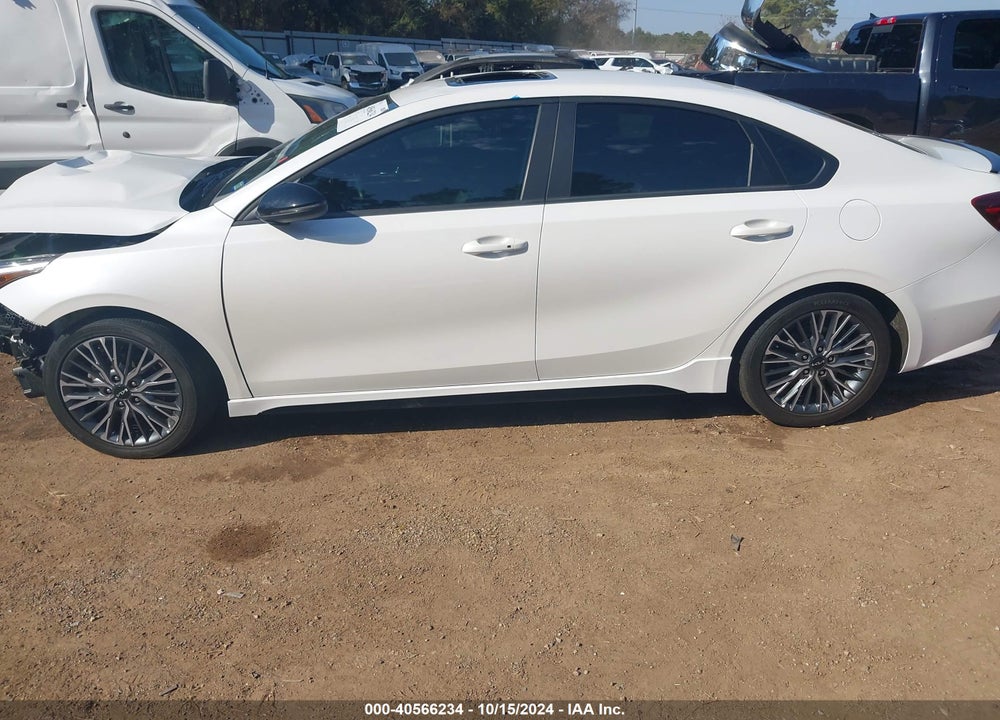 2023 KIA FORTE GT LINE VIN: 3KPF54AD2PE682711
