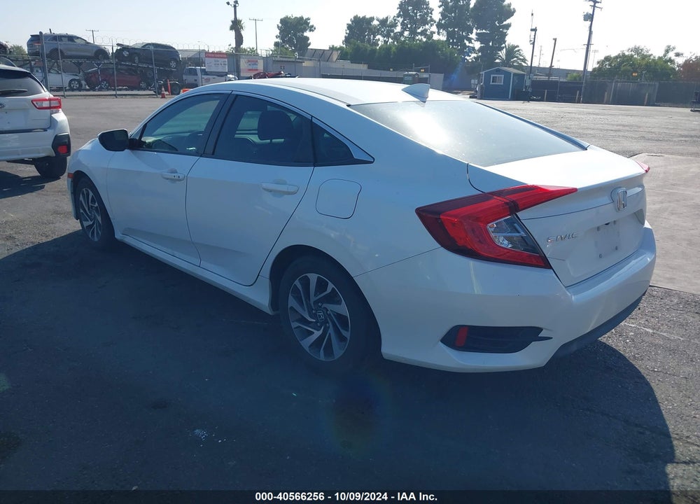 2018 HONDA CIVIC EX VIN: 2HGFC2F76JH518968