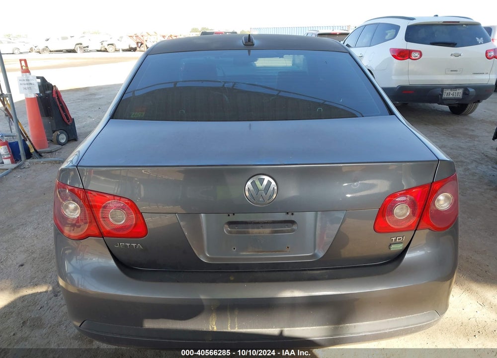 2005 VOLKSWAGEN JETTA TDI VIN: 3VWRT71K15M634684