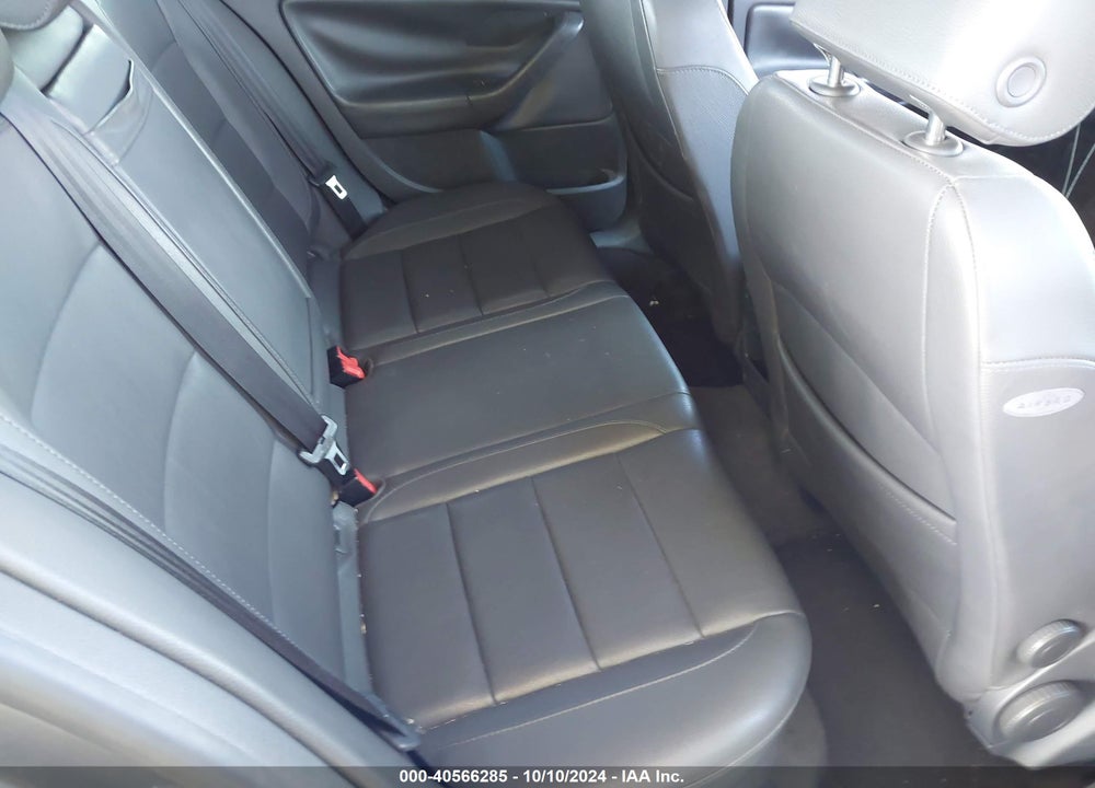 2005 VOLKSWAGEN JETTA TDI VIN: 3VWRT71K15M634684