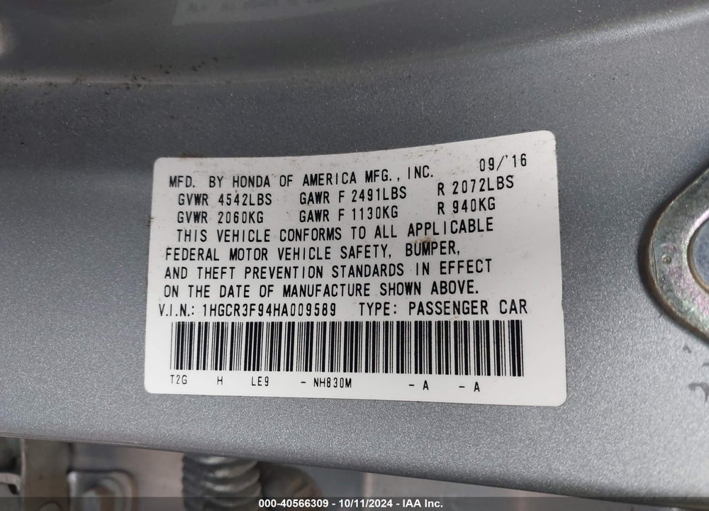 2017 HONDA ACCORD VIN: 1HGCR3F94HA009589