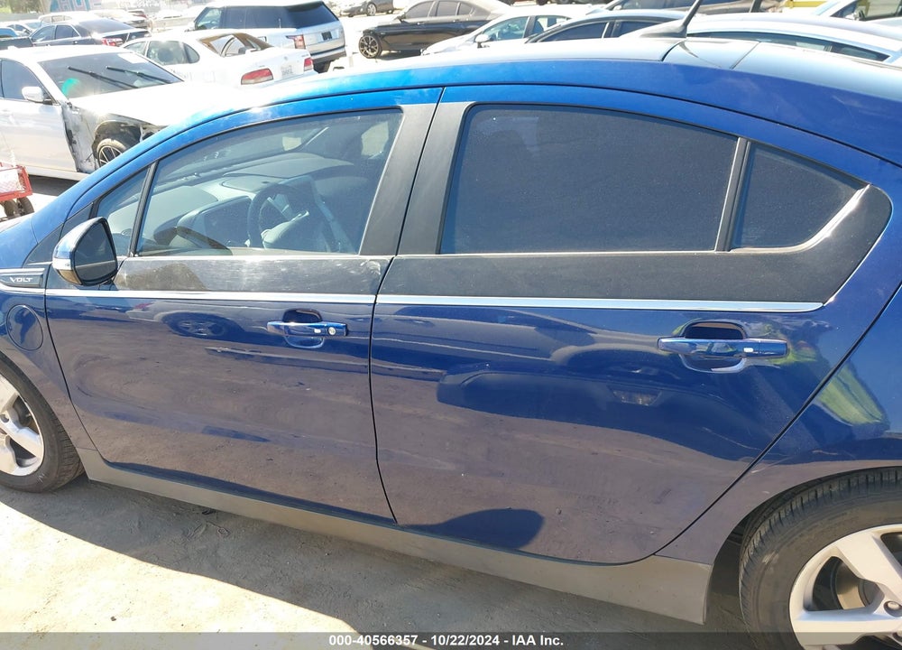 2012 CHEVROLET VOLT VIN: 1G1RE6E42CU123053
