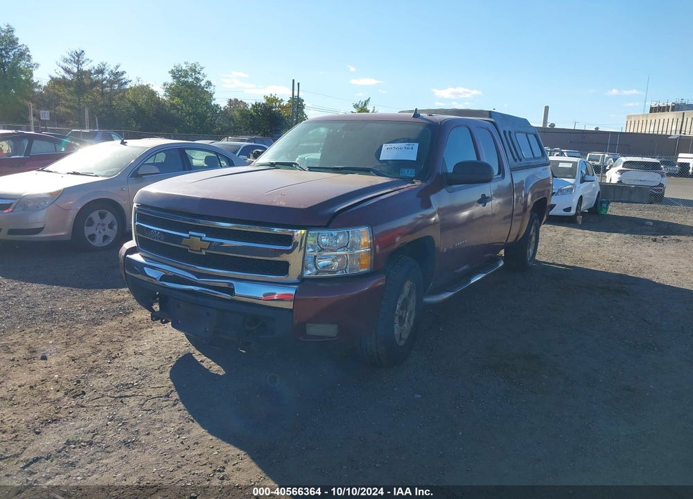 2009 CHEVROLET SILVERADO 1500 LT VIN: 1GCEK29029Z200207