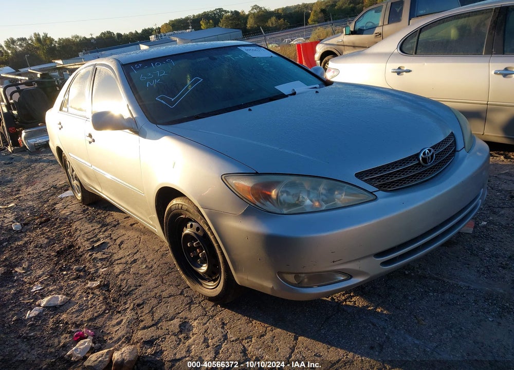2004 TOYOTA CAMRY XLE VIN: 4T1BE32K34U275494