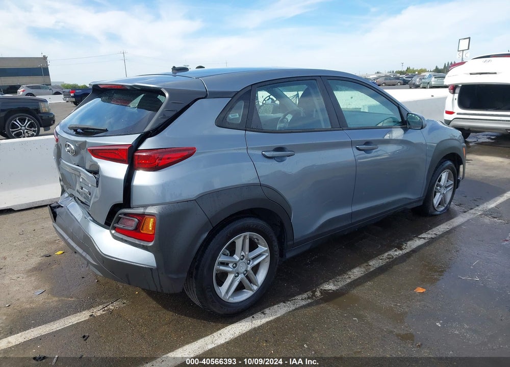 2020 HYUNDAI KONA SE VIN: KM8K12AAXLU443757
