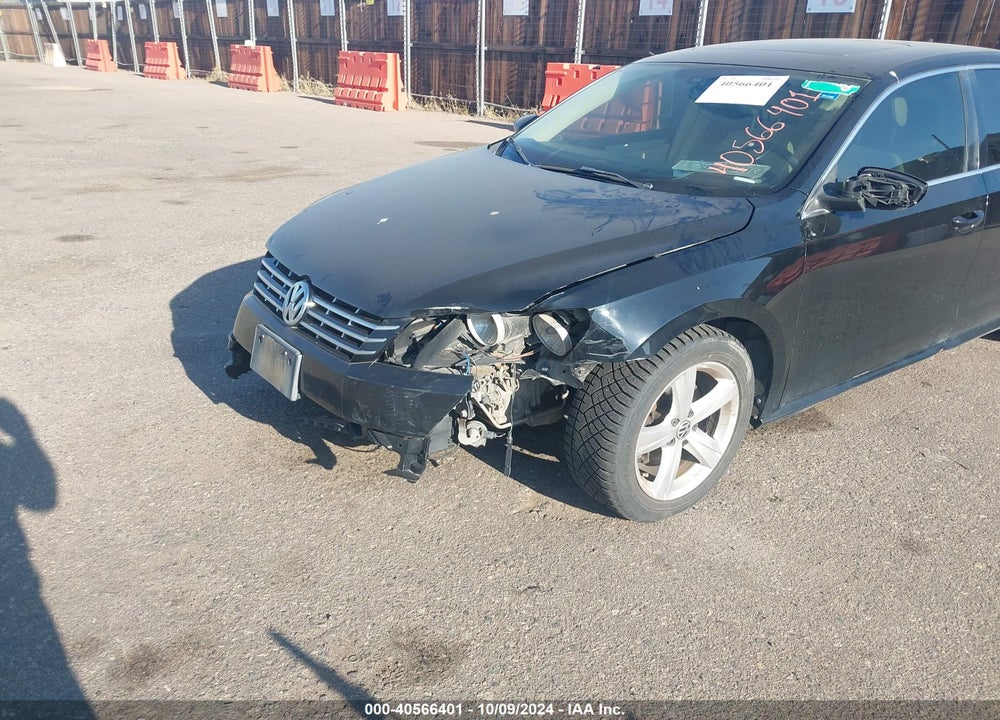 2012 VOLKSWAGEN PASSAT 2.5L SE VIN: 1VWBP7A3XCC082504