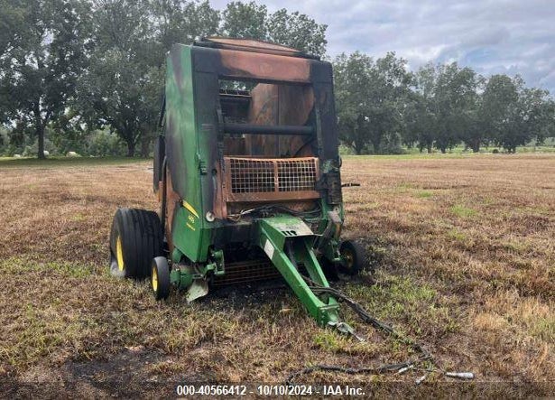 2016 JOHN DEERE 469S SILAGE ROUND BALER VIN: 1E00469CGG423388