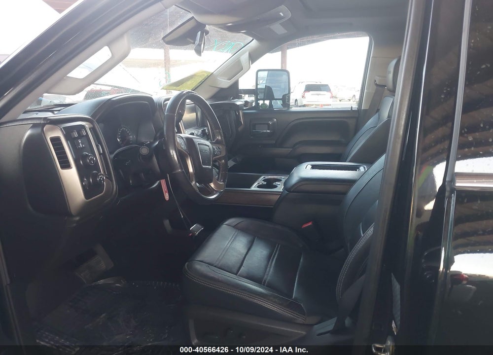 2018 GMC SIERRA 3500HD DENALI VIN: 1GT42YEY6JF214093