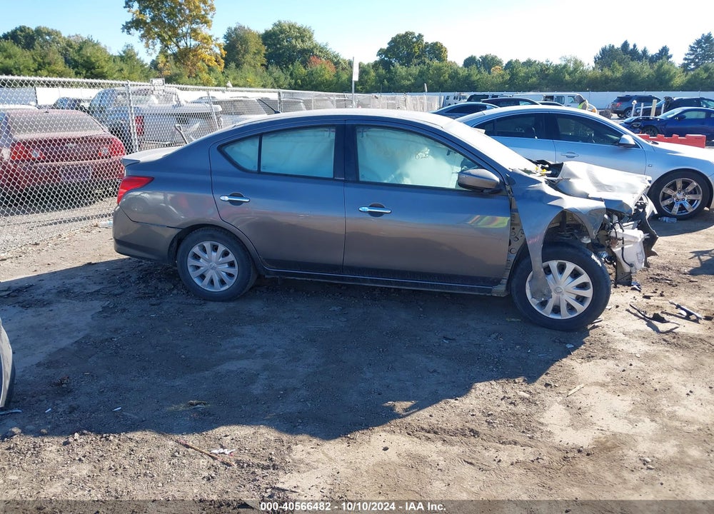 2018 NISSAN VERSA 1.6 SV VIN: 3N1CN7AP8JL813855