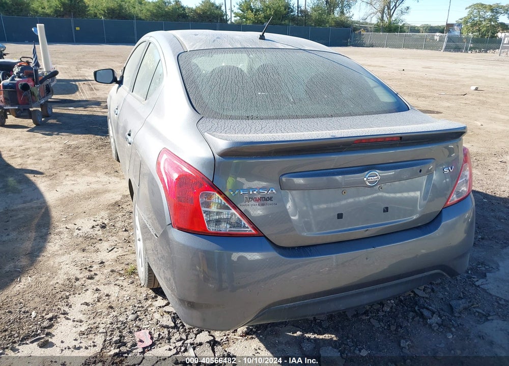 2018 NISSAN VERSA 1.6 SV VIN: 3N1CN7AP8JL813855