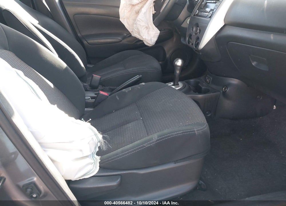 2018 NISSAN VERSA 1.6 SV VIN: 3N1CN7AP8JL813855