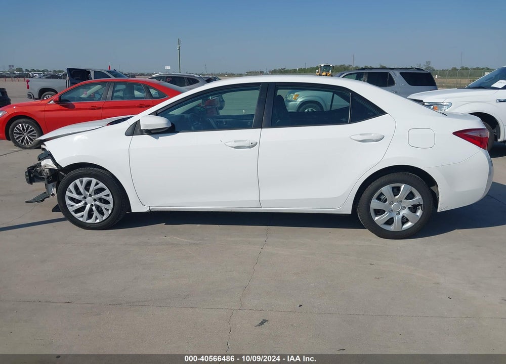 2018 TOYOTA COROLLA LE VIN: 2T1BURHE5JC070778