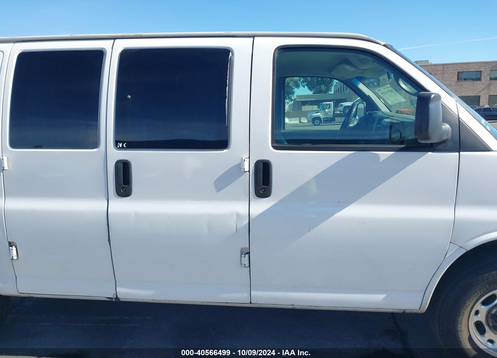 2007 GMC SAVANA WORK VAN VIN: 1GTGG25V671181054