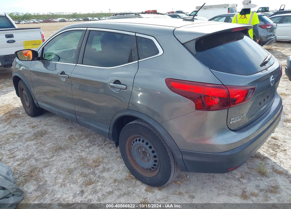 2018 NISSAN ROGUE SPORT S VIN: JN1BJ1CP7JW154615