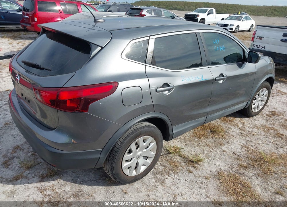 2018 NISSAN ROGUE SPORT S VIN: JN1BJ1CP7JW154615