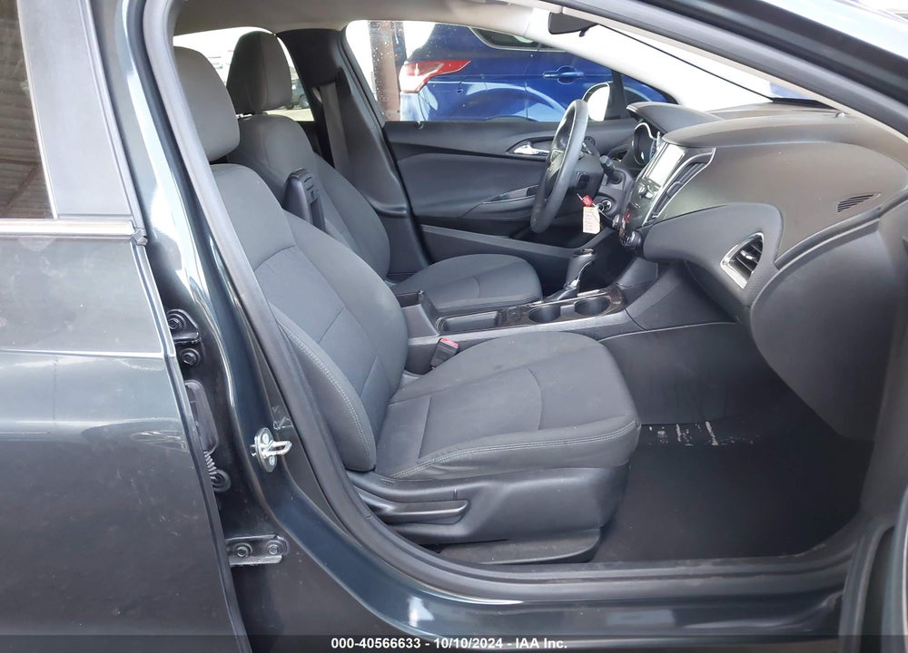 2018 CHEVROLET CRUZE LT AUTO VIN: 1G1BE5SMXJ7141988