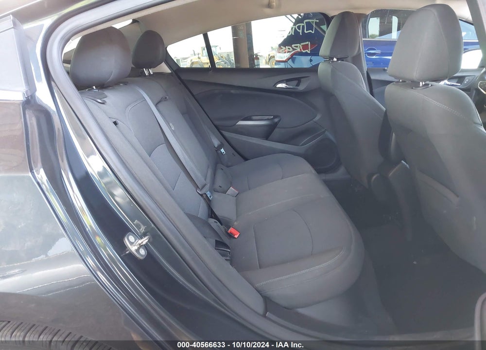 2018 CHEVROLET CRUZE LT AUTO VIN: 1G1BE5SMXJ7141988