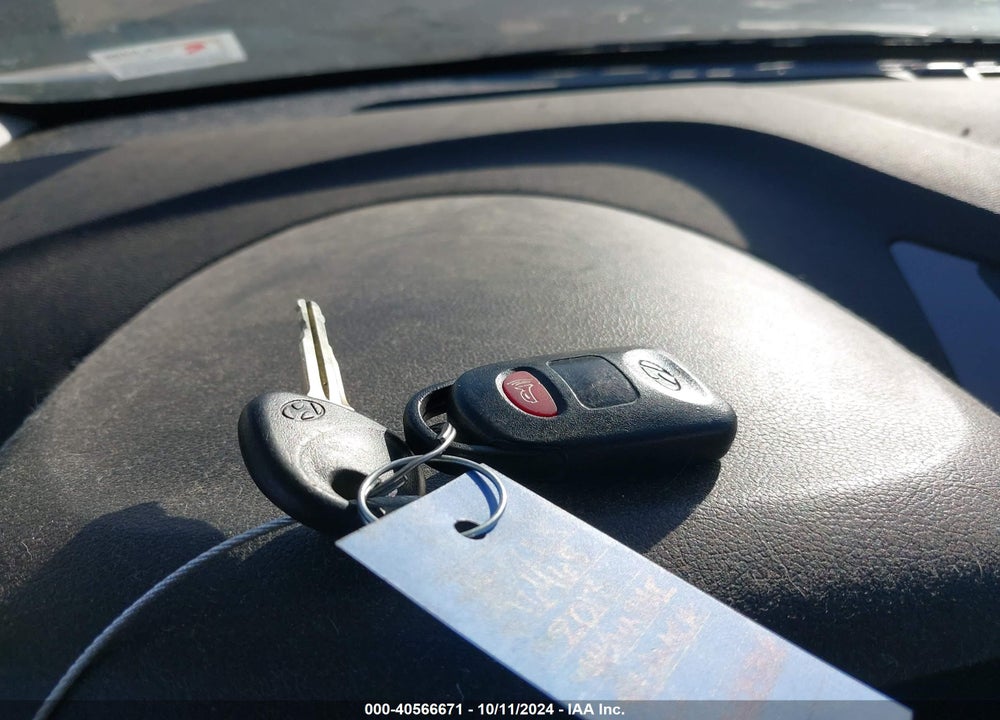 2013 HYUNDAI ELANTRA LIMITED VIN: KMHDH4AE4DU871697