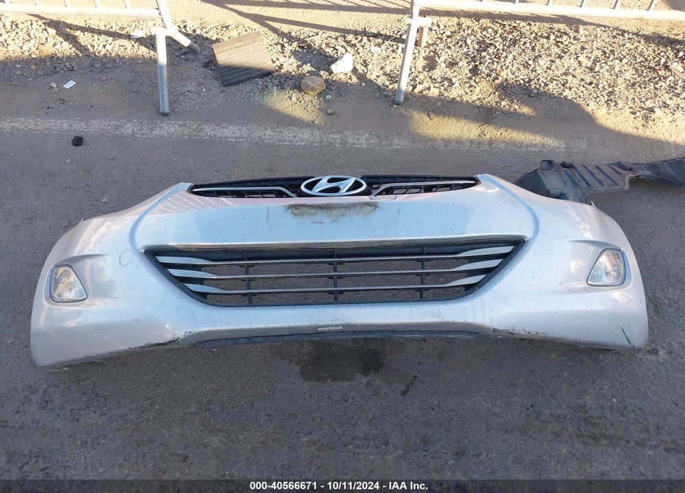 2013 HYUNDAI ELANTRA LIMITED VIN: KMHDH4AE4DU871697