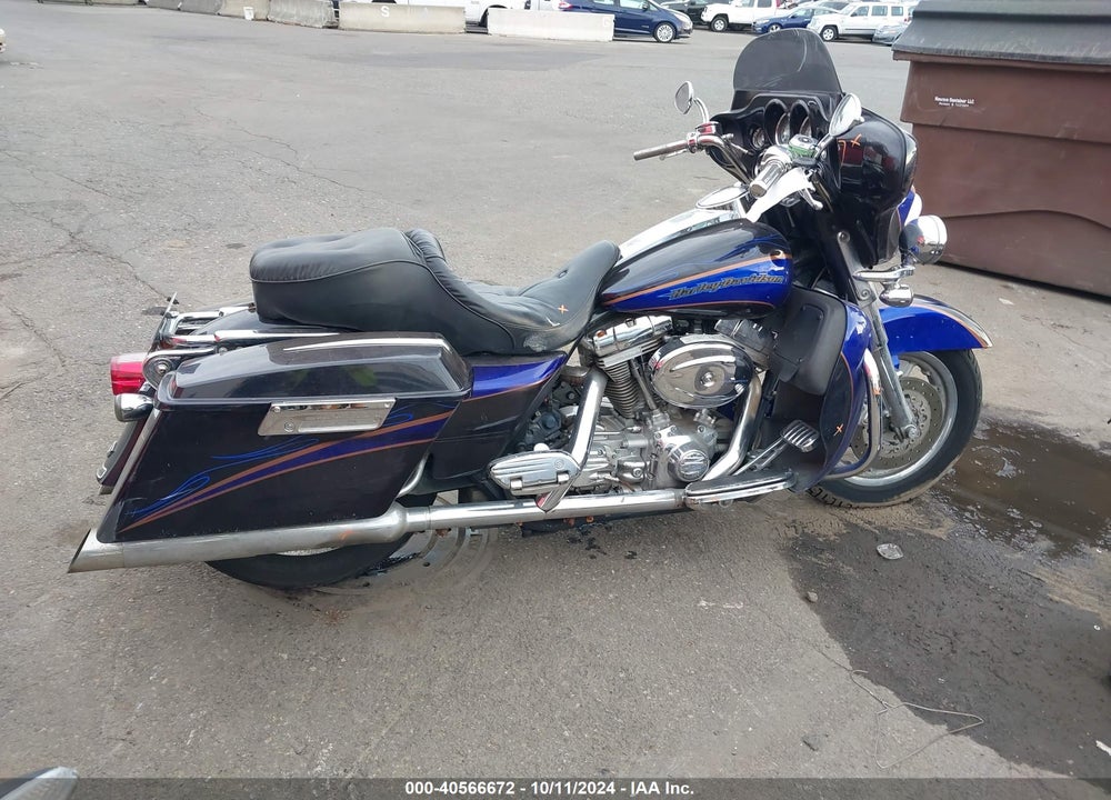 2004 HARLEY-DAVIDSON FLHTCSE VIN: 1HD1PJE134Y951371