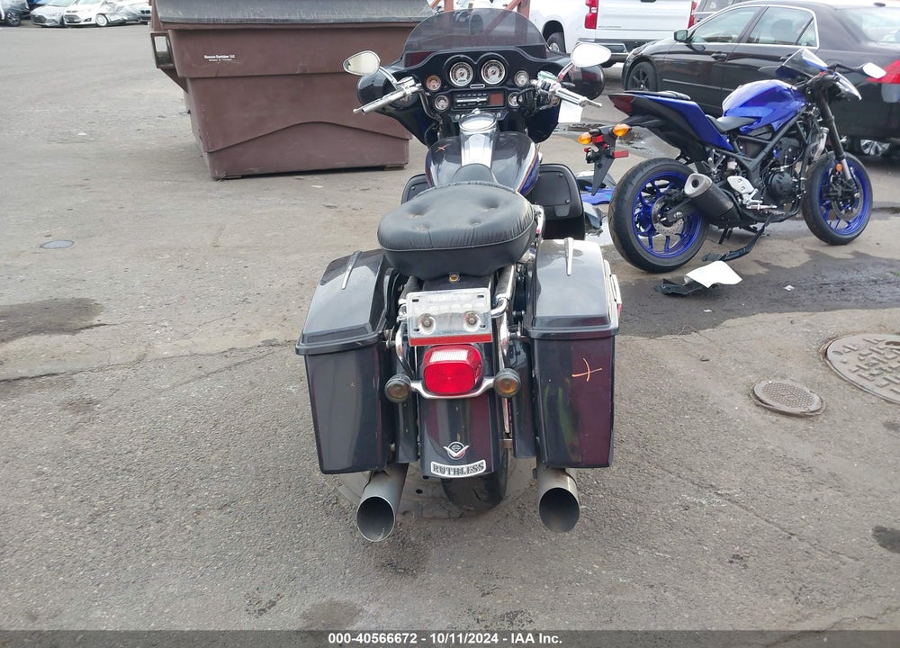 2004 HARLEY-DAVIDSON FLHTCSE VIN: 1HD1PJE134Y951371